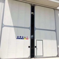 生產(chǎn)銷售工業(yè)門、大型工業(yè)門、工業(yè)提升門、工業(yè)平移門、工業(yè)折疊門,垂直提升門、提升轉(zhuǎn)折門、工廠廠房門、廠房大門