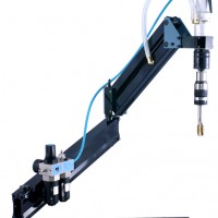 絲錐不易折斷，扭力保護(hù)，油水分離的氣動(dòng)攻絲機(jī)MD412